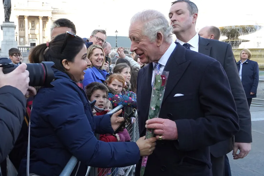 The King meets members of the Syrian and Turkish diaspora communities