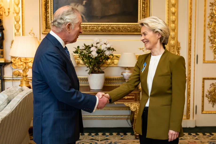 The King holds an Audience at Windsor Castle