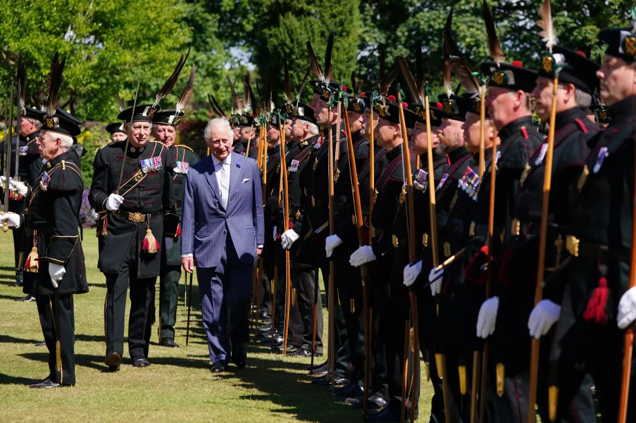 The King (as The Prince of Wales) with The Royal Company of Archers)