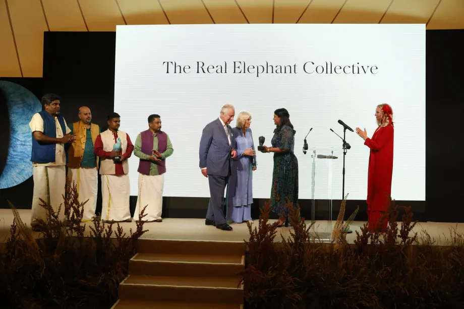 Their Majesties present the Tara Award