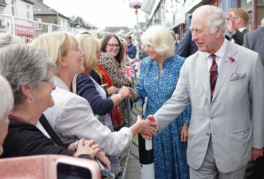 The King and Queen in Wales