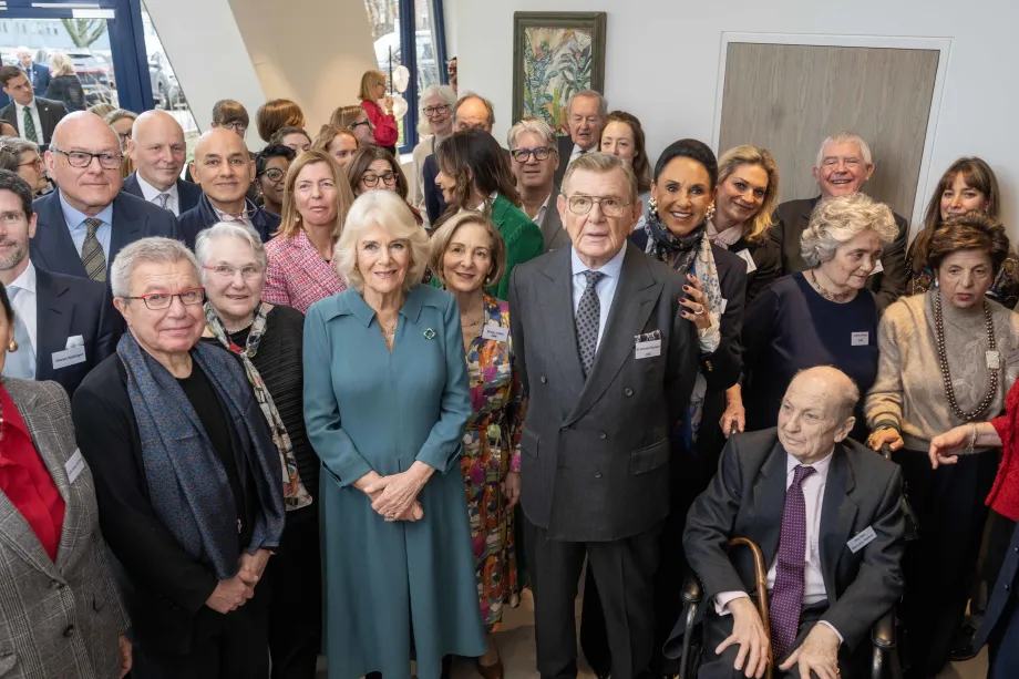 The Queen opens Maggie's Royal Free in 2024