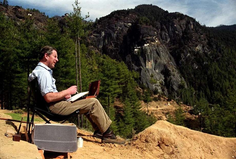 The King paints a watercolour in the Bhutan Himalayas, 1998