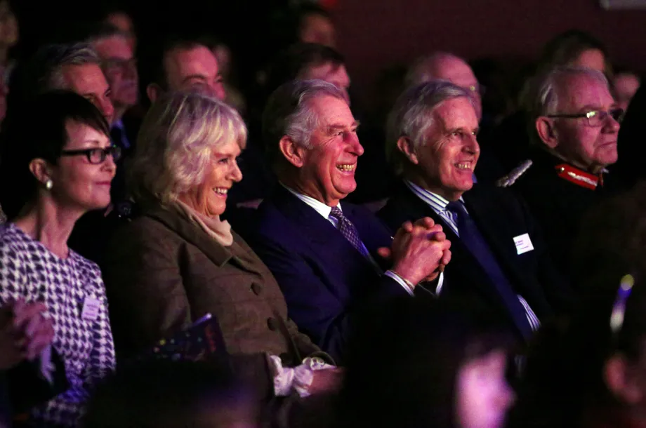 The King and Queen attend a performance