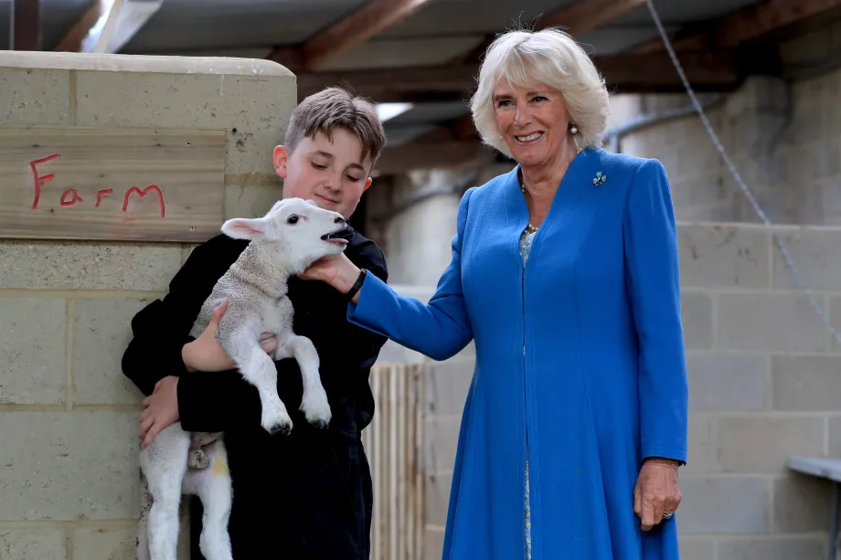 The Queen visits Jamie's Farm
