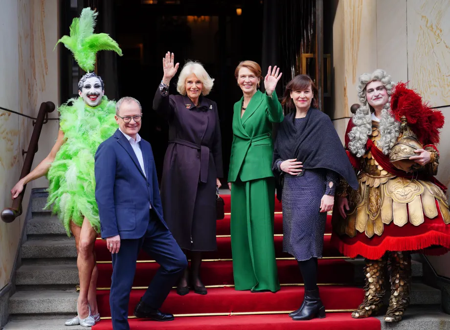 The Queen visits the Komische Opera Berlin
