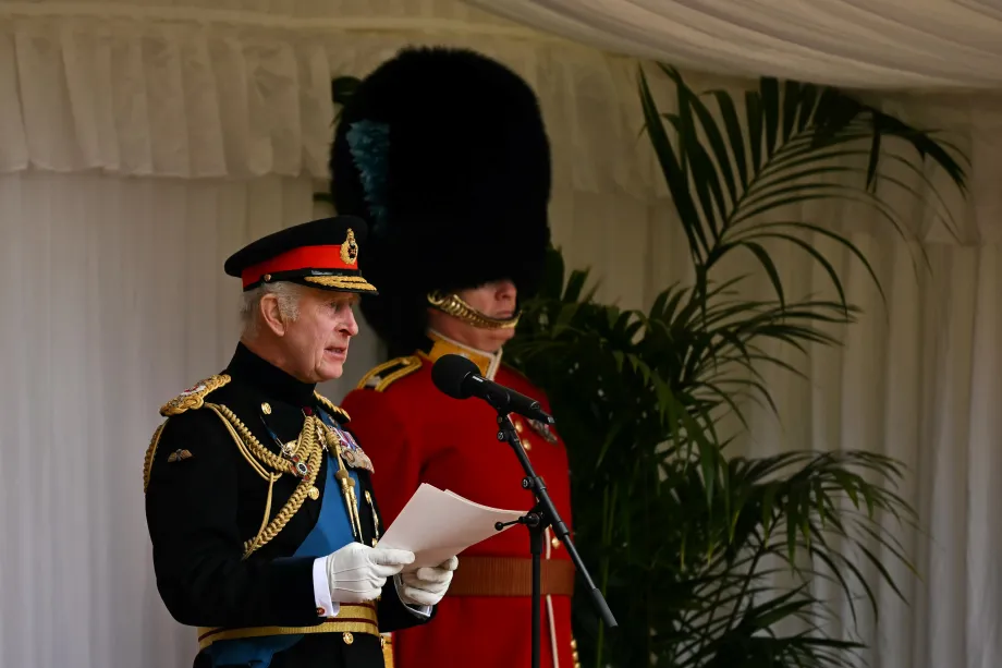 The King speaks on Parade