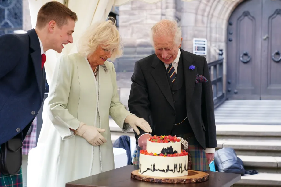 The King and Queen at Edinburgh Castle