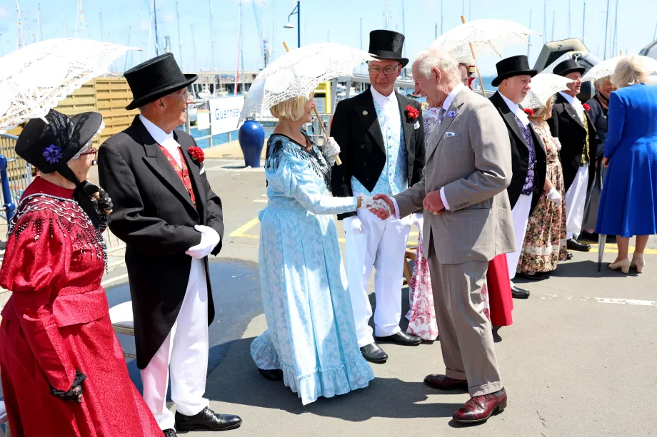 The King with traditional Guernsey dancers