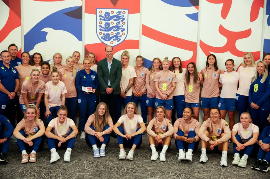 The Prince of Wales poses with the England Women's football squad 