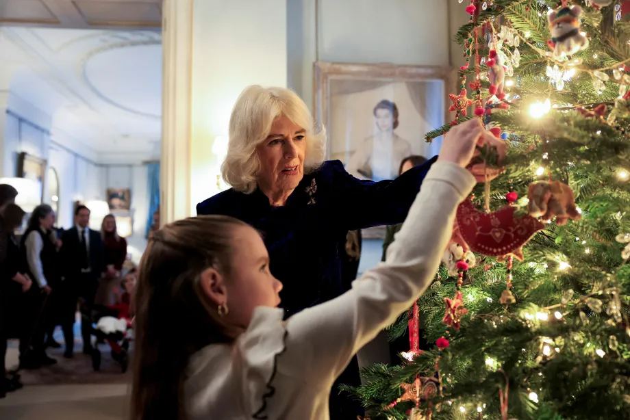 The Queen invites children to help decorate the Christmas Tree at Clarence House