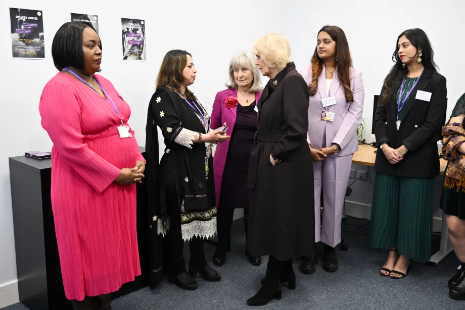 The Queen visits the Asian Women's Resource Centre