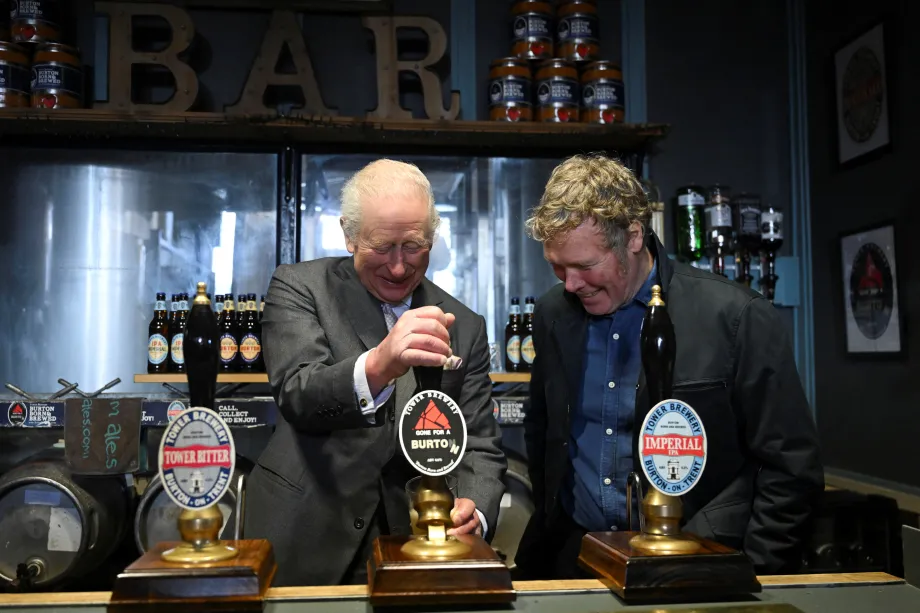 The King visits Tower Brewery
