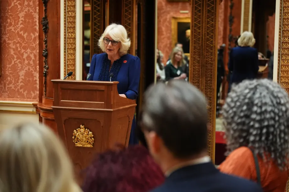 Her Majesty addressing guests at WOW Reception