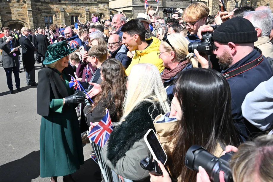 The Queen attends the Maundy Service