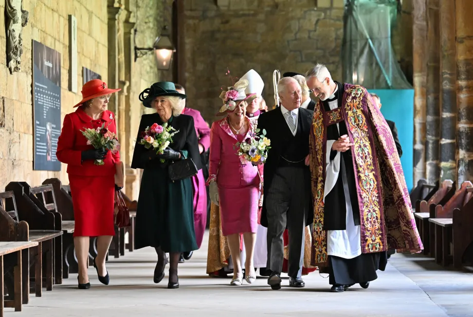 The King and Queen at the Maundy Service in Durham