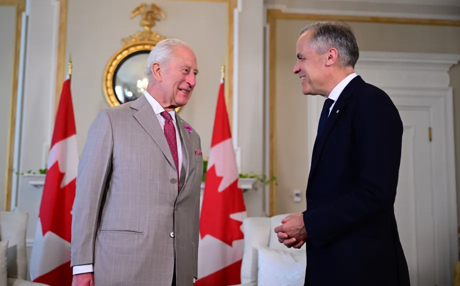 The King with the Prime Minister of Canada