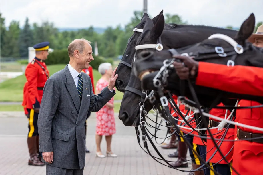 The Duke at the Musical Ride Stables, Ottawa