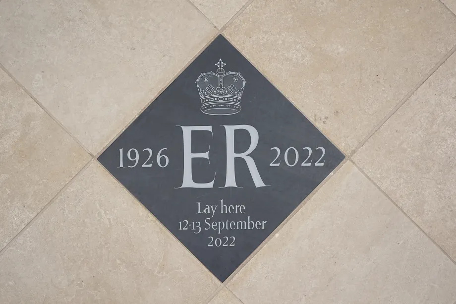 Queen memorial