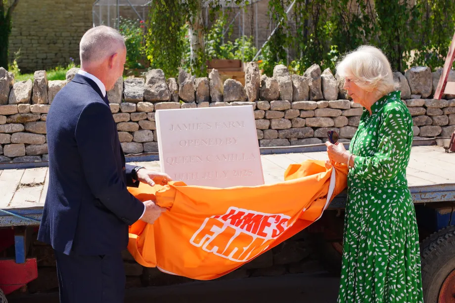 The Queen officially opens the new Jamie's Farm location at Lower Shockerwick Farm