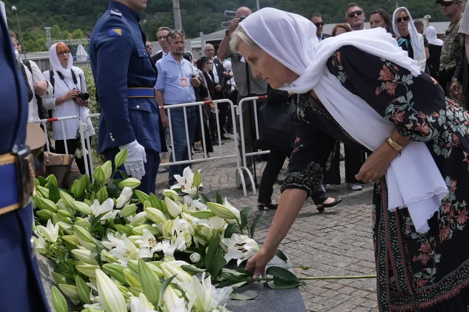 The Duchess of Edinburgh lays flowers at memorial to the victims of the Srebrenica massacre at the Srebrenica Memorial Centre