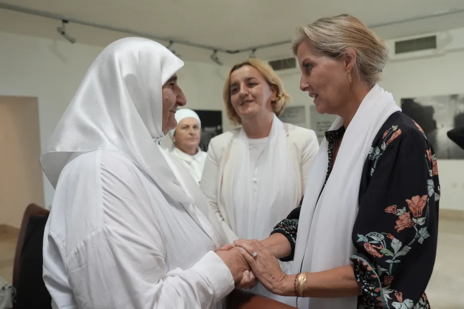The Duchess meets relatives of the victims from the group 'Mothers of the Enclaves of Srebrenica and Zepa'