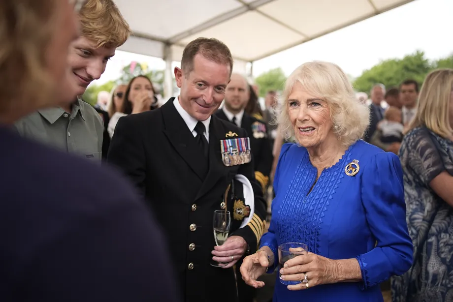The Queen at HMS Astute