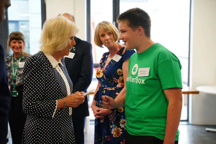 The Queen at Shelterbox