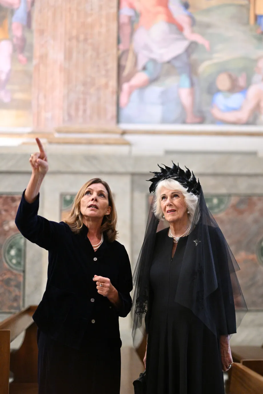 The Queen at the Pauline Chapel