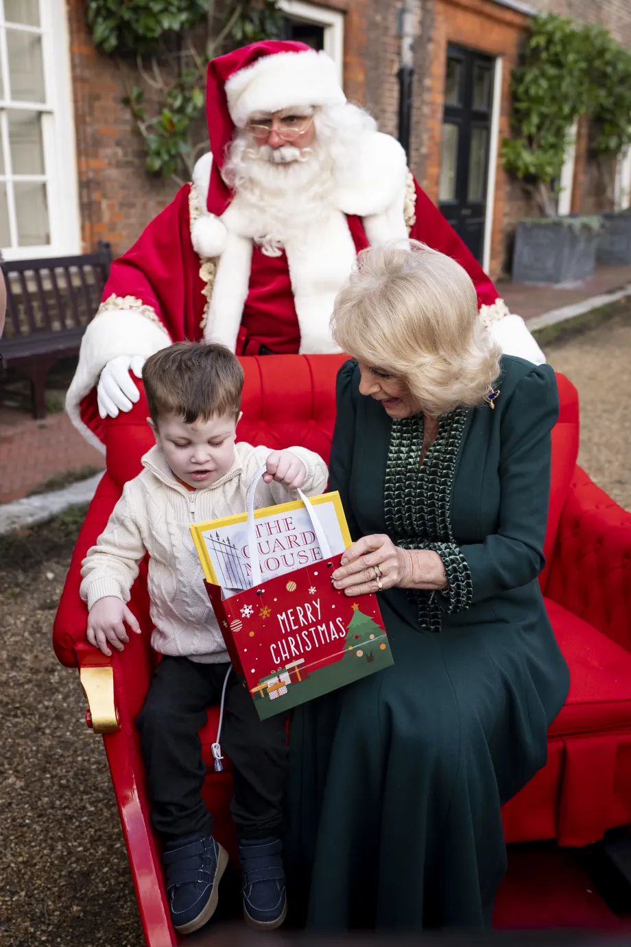 The Queen invites children to decorate the Clarence House Christmas tree