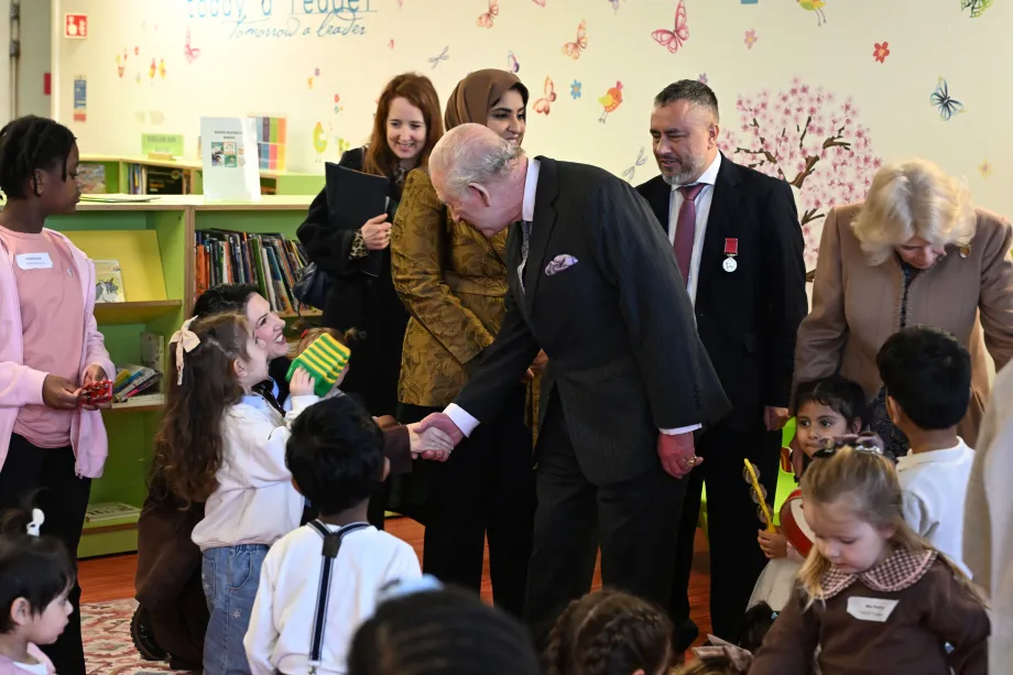 The King visits Barking
