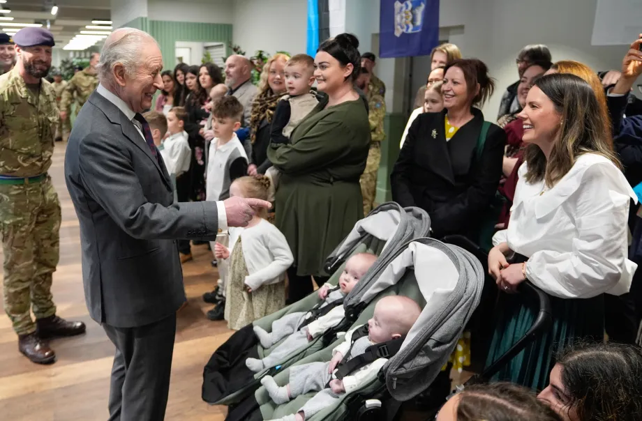 The King meets families of serving personnel