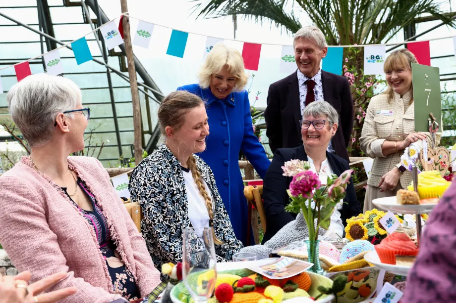 The Queen at the Eden Project