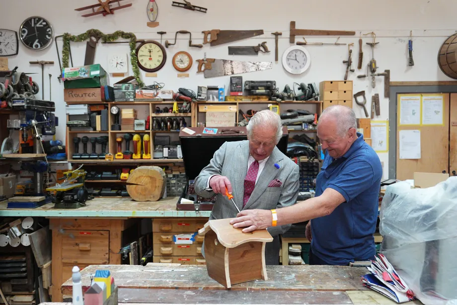 The King visits Jedburgh