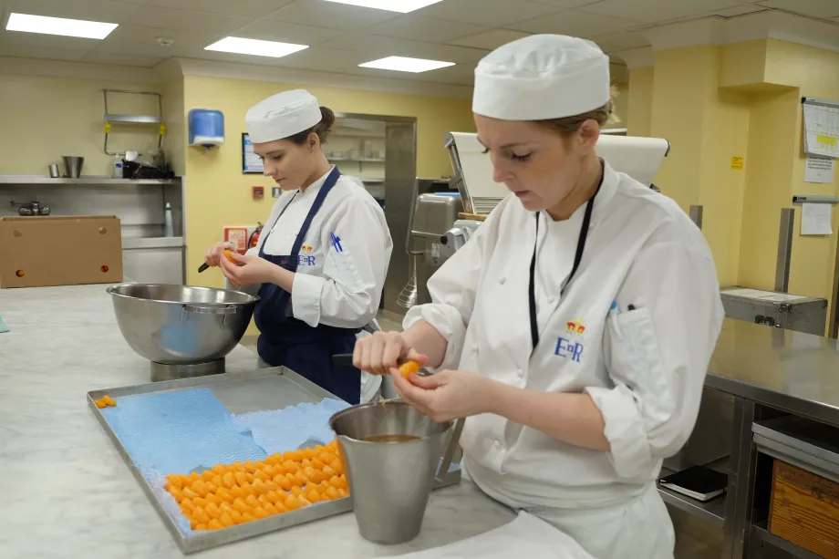 Pastry chefs at work in the Royal Kitchen 