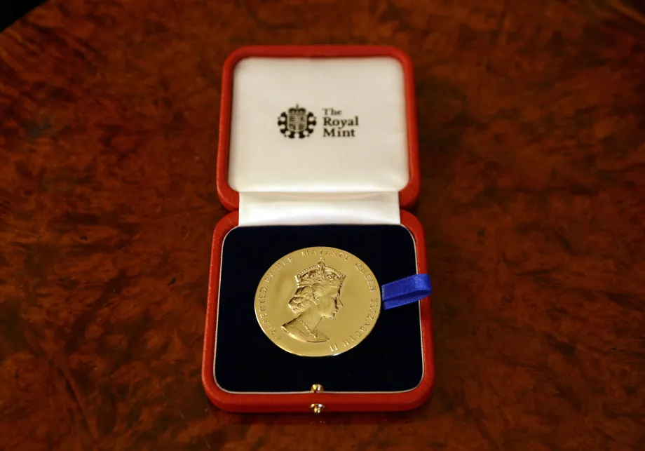 The Gold Medal for Poetry 