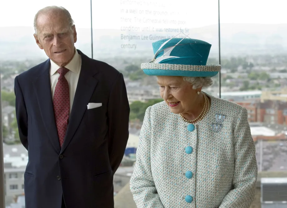 The Queen Ireland 2011