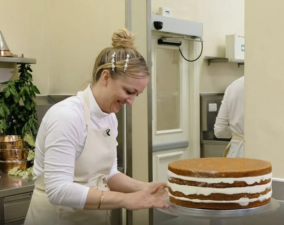 Claire Ptak makes The Royal Wedding cake 2018