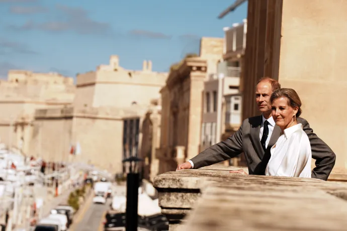 The Duke and Duchess of Edinburgh looking out over Valetta Harbour